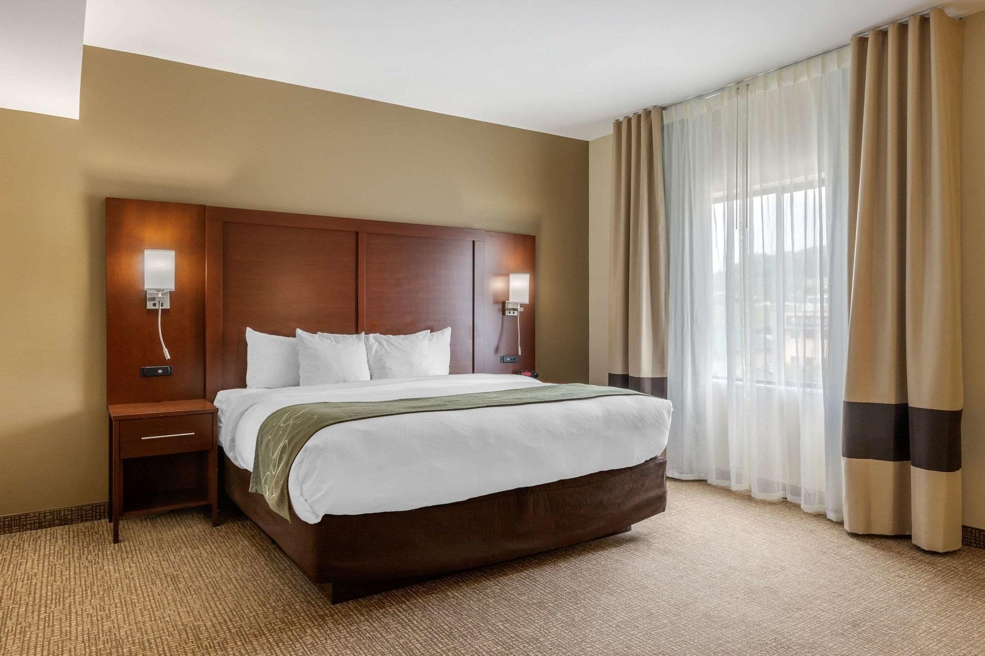 Comfort Suites Johnson City Near University Екстериор снимка