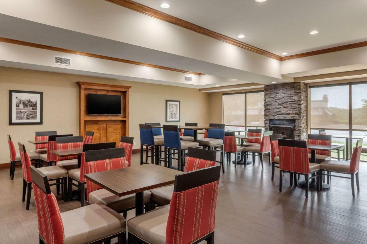 Comfort Suites Johnson City Near University Екстериор снимка